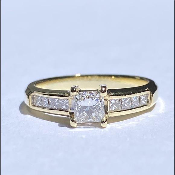 KOBI Jewelry - 18KT KOBI Designer Diamond engagement ring💍💎✨